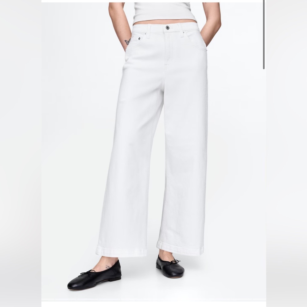 NWT GAP HIGH RISE WIDE LEG ANKLE JEANS